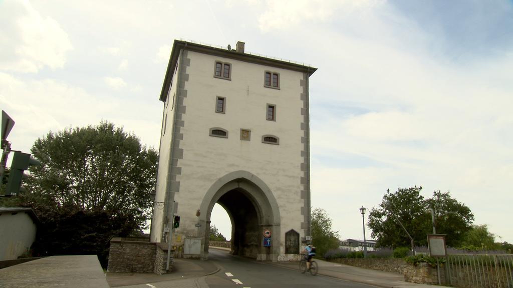 Hotel Gaestehaus Priester Limburg an der Lahn Esterno foto