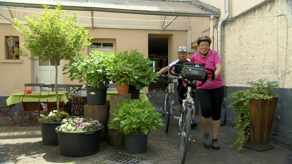 Hotel Gaestehaus Priester Limburg an der Lahn Esterno foto